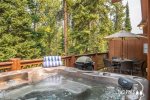 Private Hot Tub, Gas Grill, & Outdoor Seating